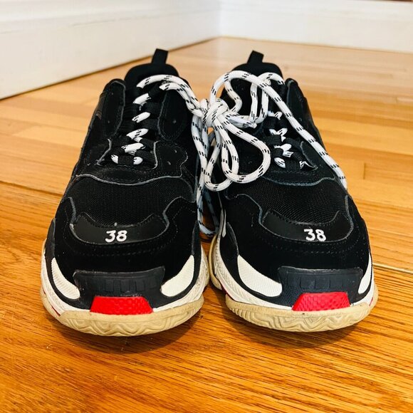 Balenciaga Triple S Sneaker Women's 38 US Size 8 EUC - Picture 7 of 16